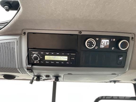 Valtra T235D Трактора