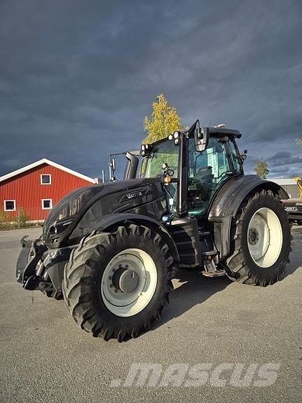 Valtra T254V Трактора