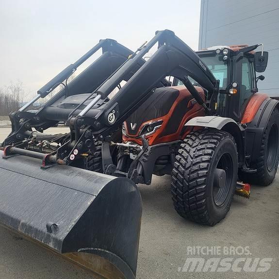 Valtra T255 Трактора