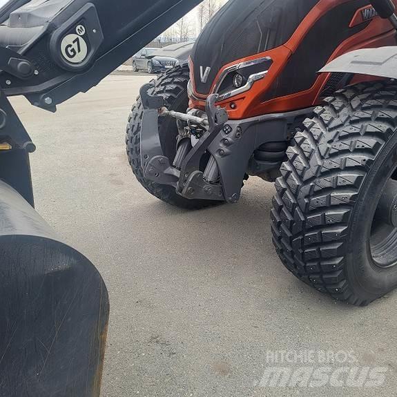 Valtra T255 Трактора