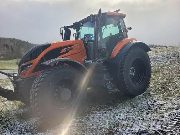 Valtra T255 Трактора