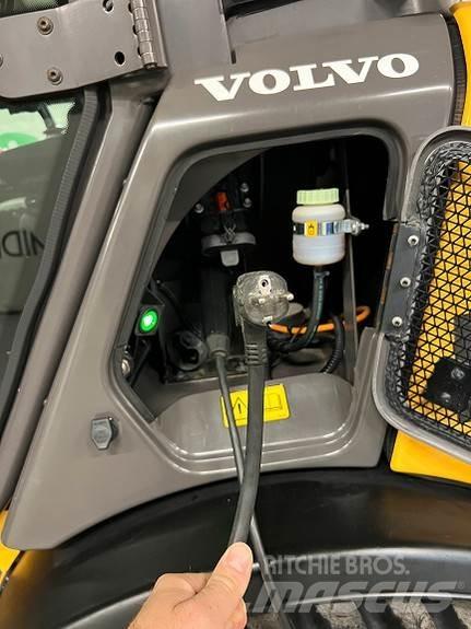 Volvo JL25H Фронтальные погрузчики