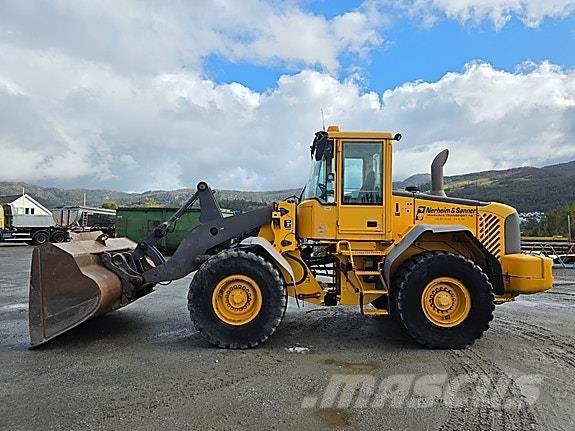 Volvo L90E Фронтальные погрузчики
