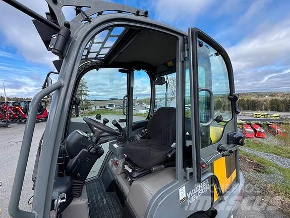 Wacker WL32 Фронтальные погрузчики