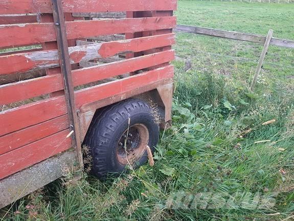   Обычные тракторные прицепы