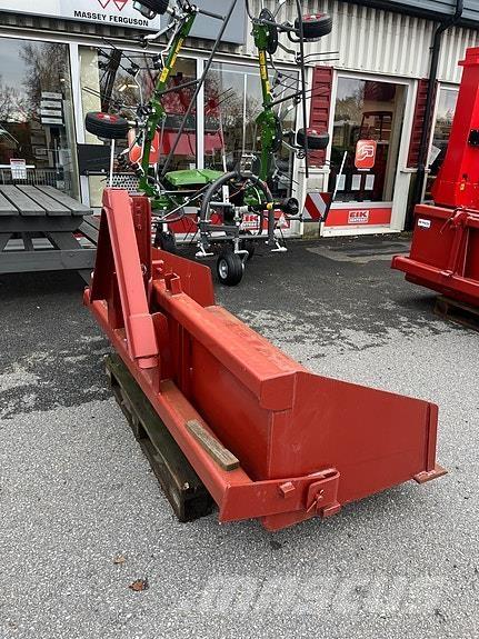   Обычные тракторные прицепы