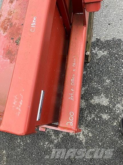   Обычные тракторные прицепы