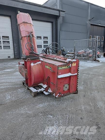   Снегоуборщики