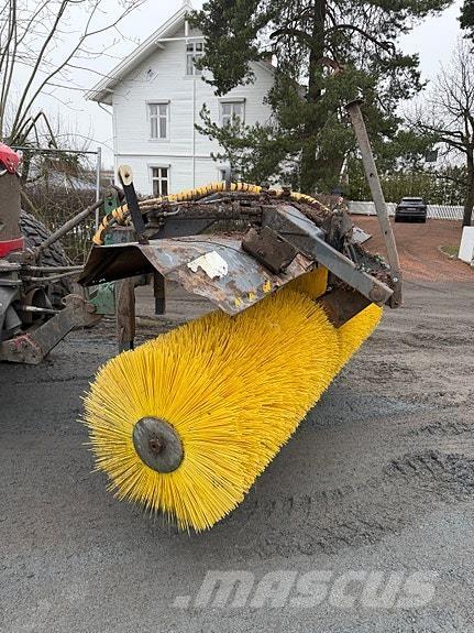   Другая техника для уборки снега