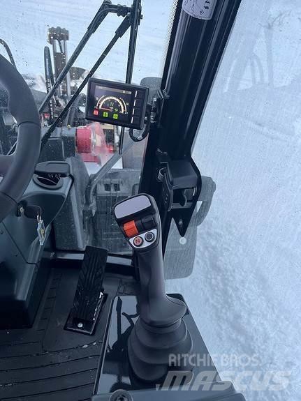 Yanmar V7 Фронтальные погрузчики