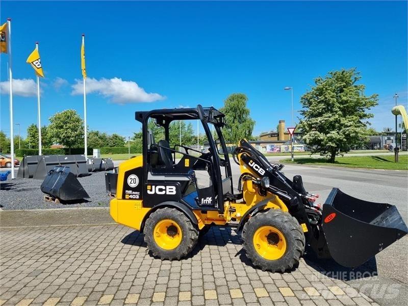 JCB 403 AGRI Малые погрузчики