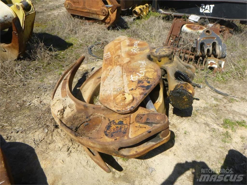 CAT 16.6 grapple Лесозахваты