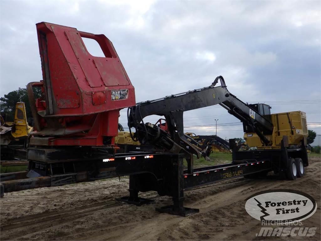 CAT 559D Лесопогрузчик