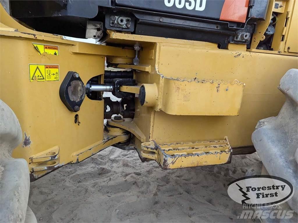 CAT 563D Валочно-пакетирующие машины