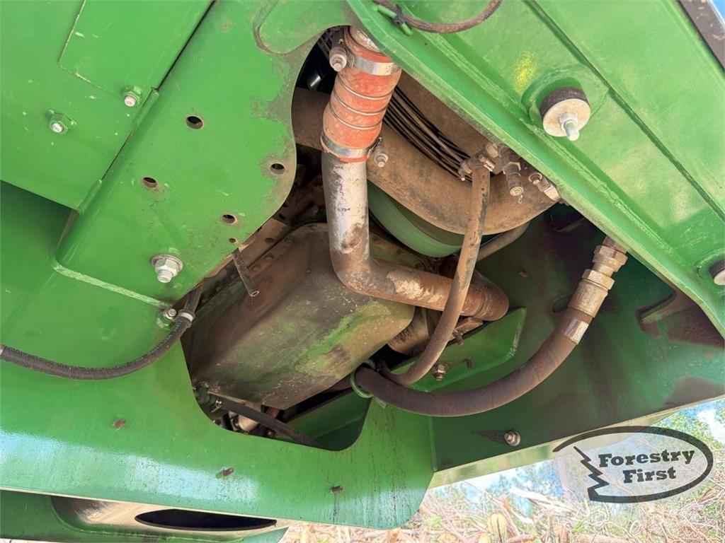 John Deere 437E Лесопогрузчик