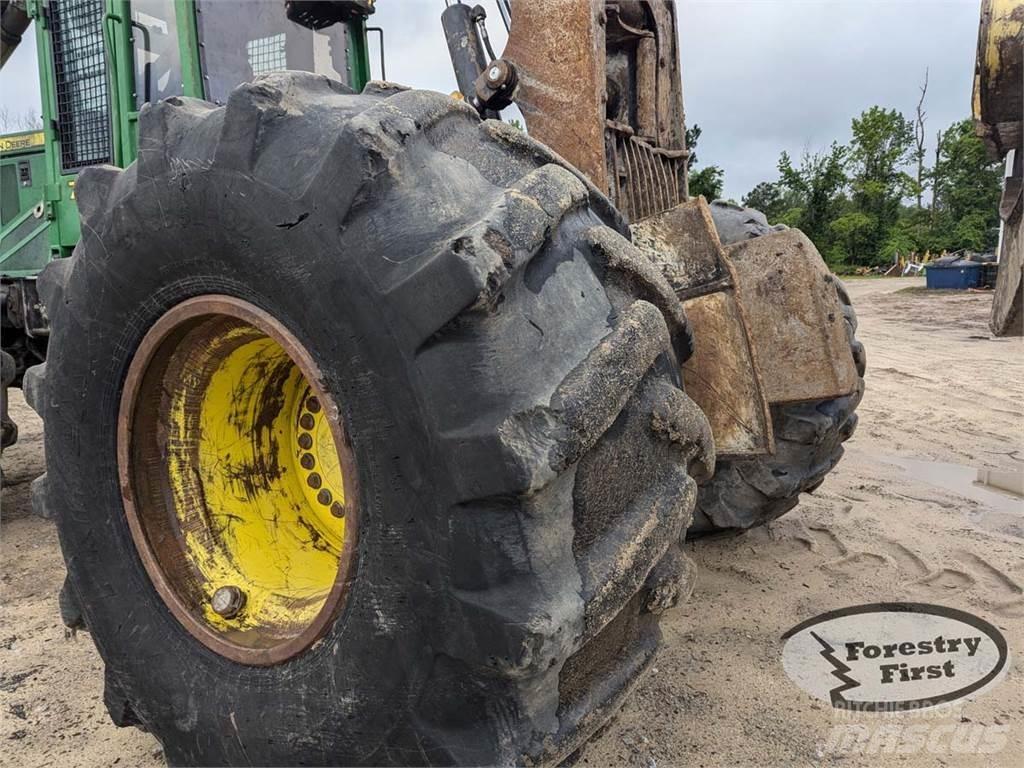 John Deere 748H Трелевочные трактора