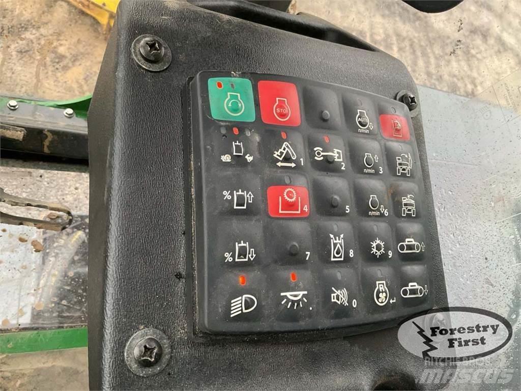 John Deere 859M Валочно-пакетирующие машины