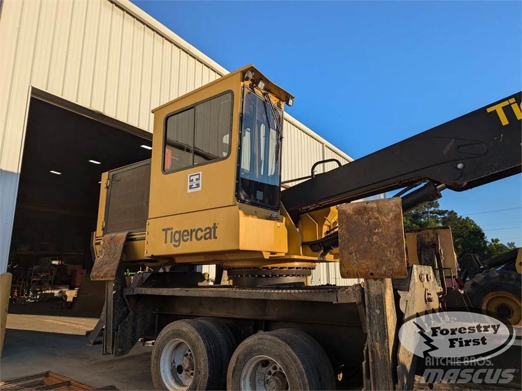 Tigercat 234B Лесопогрузчик