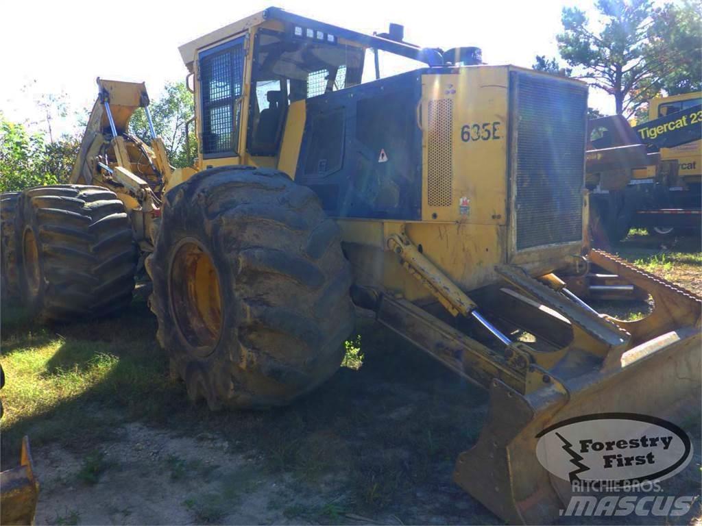 Tigercat 635E Трелевочные трактора
