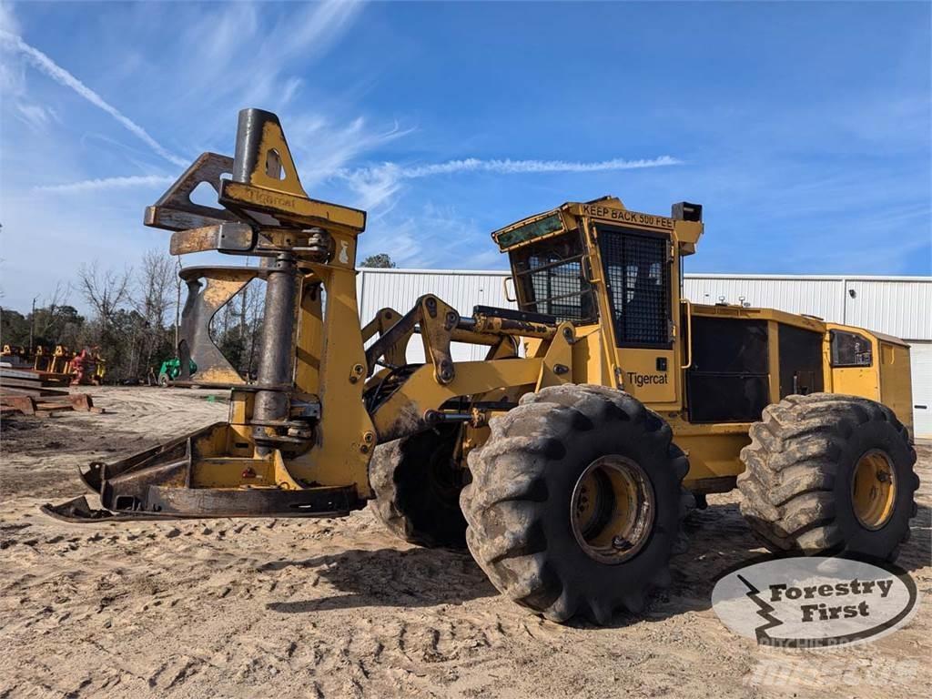 Tigercat 720E Валочно-пакетирующие машины