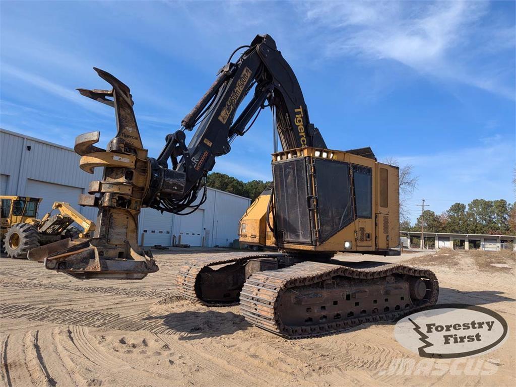 Tigercat 822D Валочно-пакетирующие машины