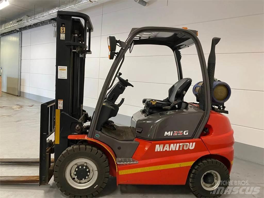 Manitou MI25G Газовые погрузчики