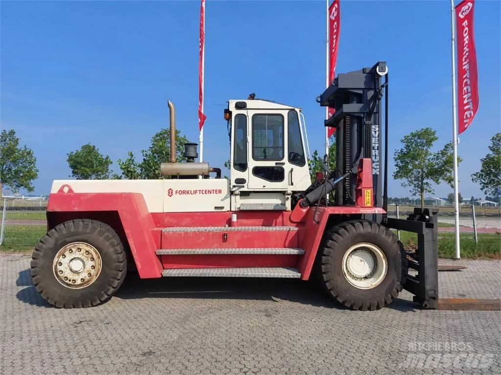 Svetruck 30120 Дизельные погрузчики