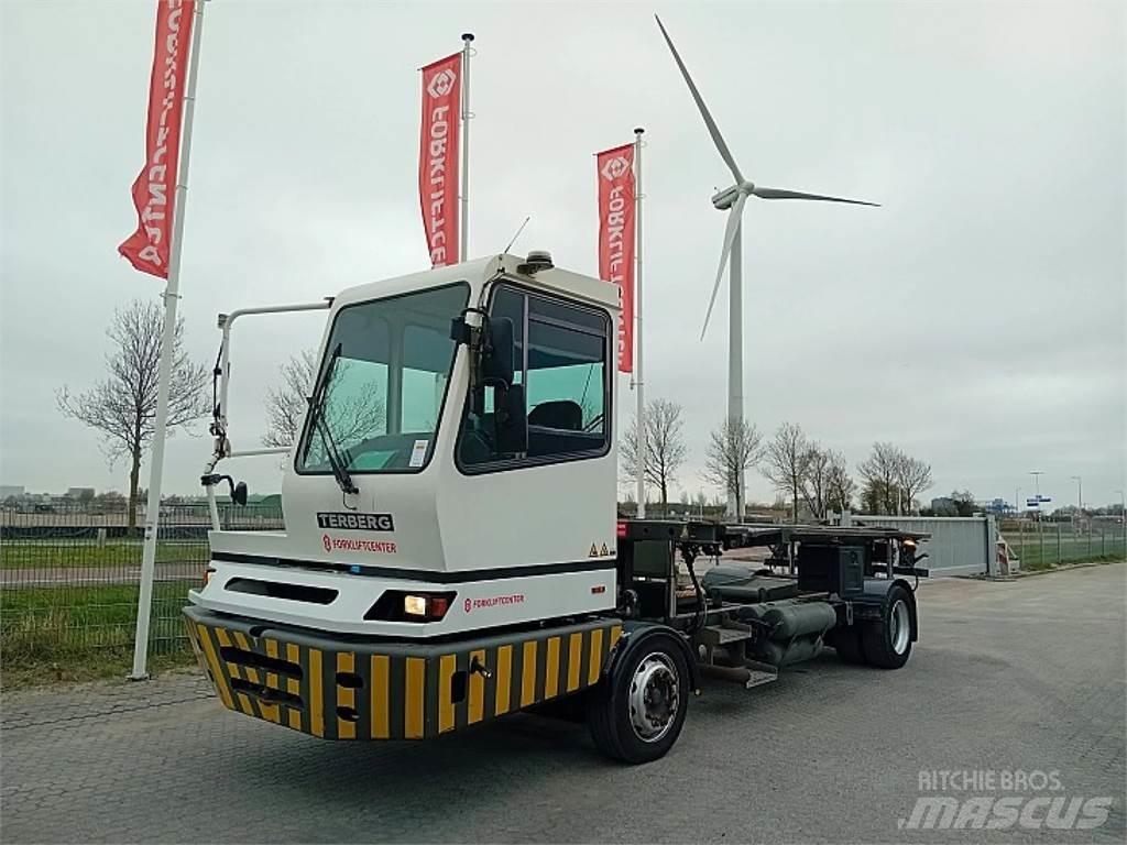 Terberg BC182 Терминальные тягачи