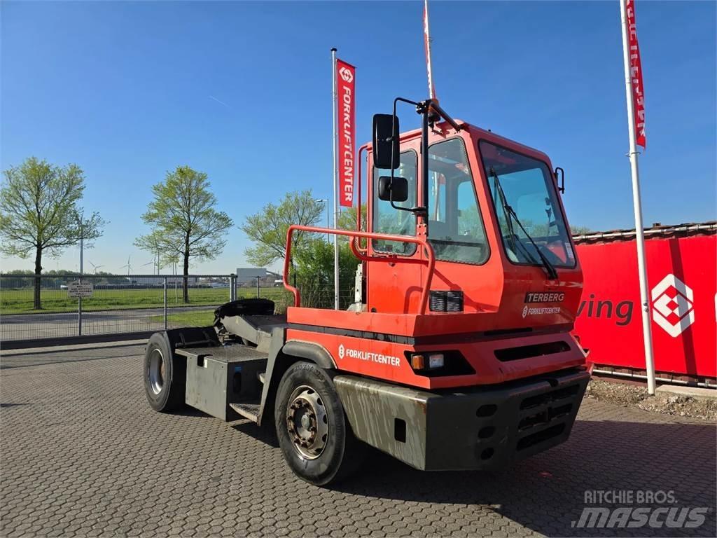 Terberg YT182 Терминальные тягачи