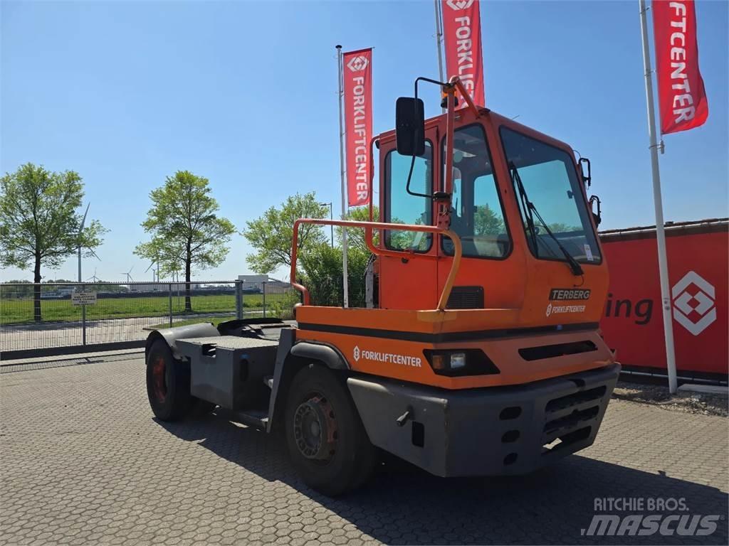 Terberg YT182 Терминальные тягачи