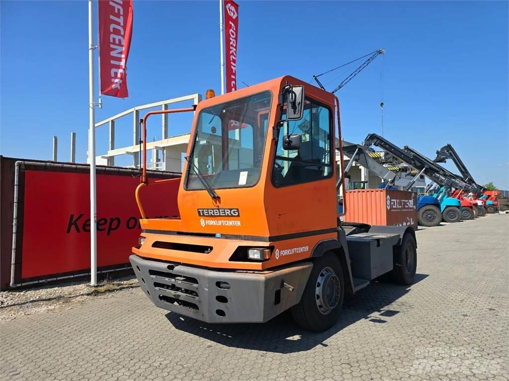 Terberg YT182 Терминальные тягачи
