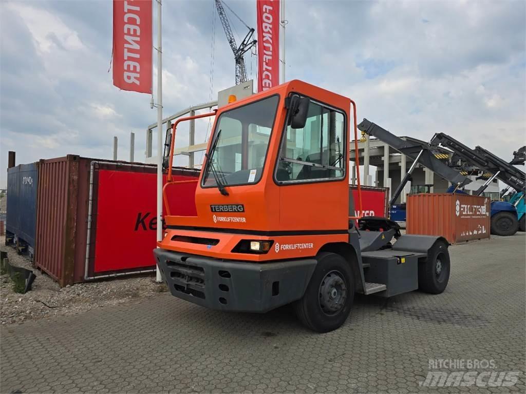 Terberg YT182 Терминальные тягачи