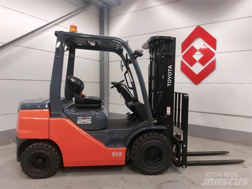 Toyota 52-8FDF25 Дизельные погрузчики