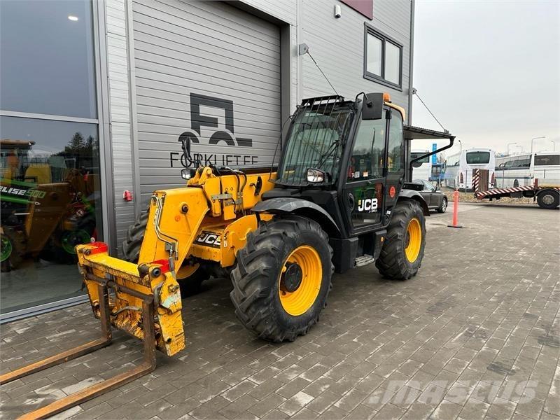 JCB 535-95 Телескопические погрузчики