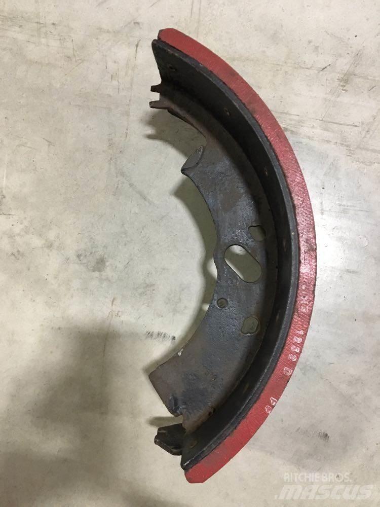  Brake Shoe Тормозная система