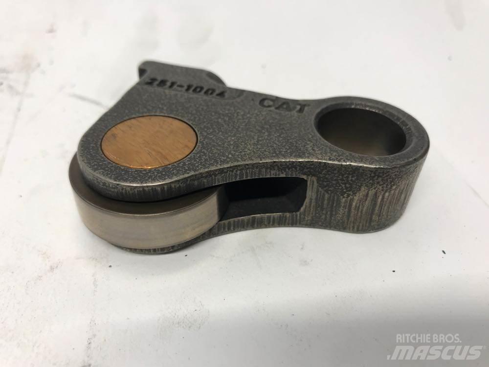 CAT C13 Коммерческий транспорт - Другие