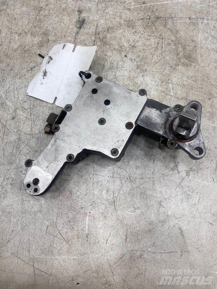 Eaton  Коробки передач