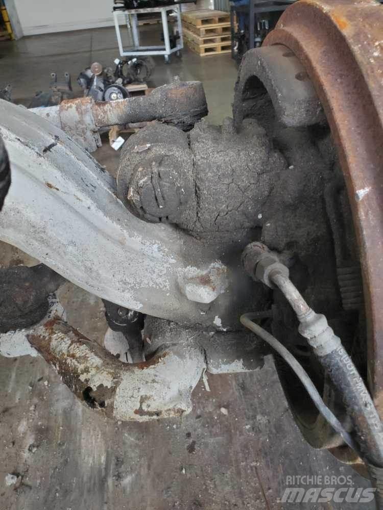 Eaton 20F4 Оси