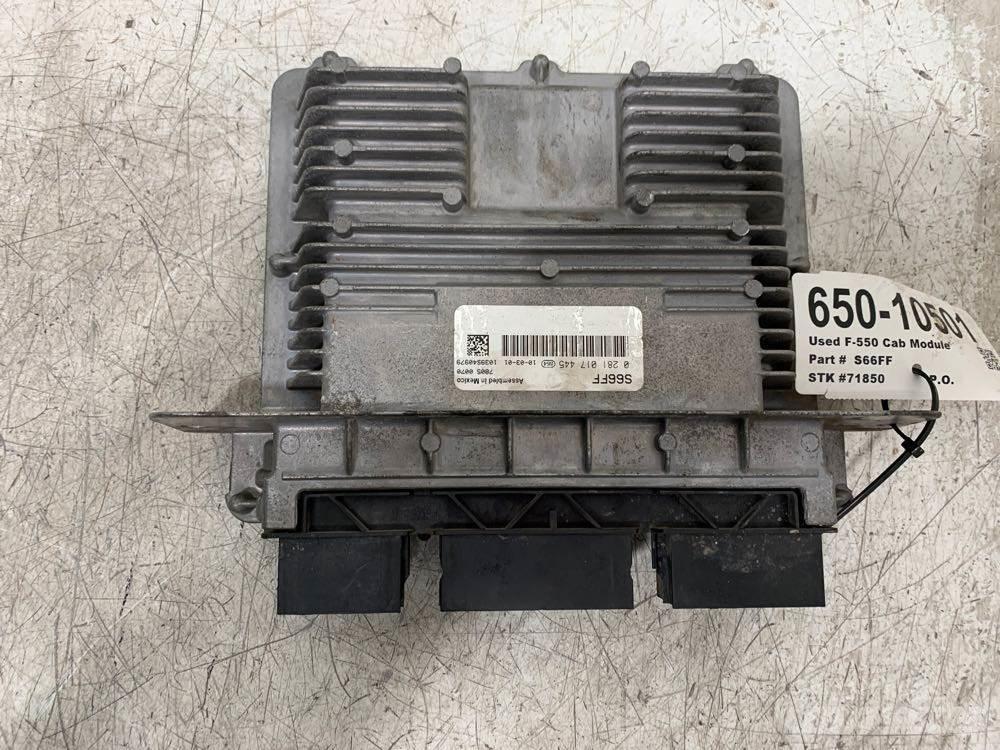 Ford F-550 Кабины