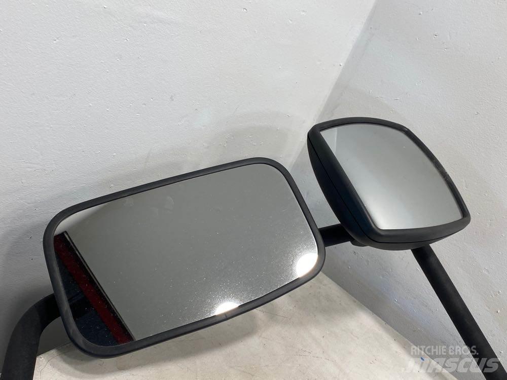 Ford LCF Коммерческий транспорт - Другие