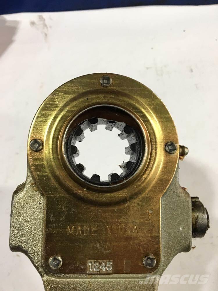  Leland Тормозная система