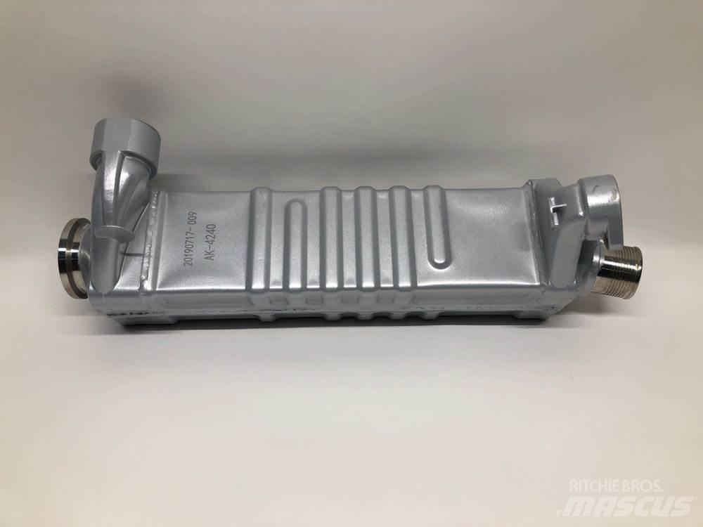 Mack MP7 Коммерческий транспорт - Другие