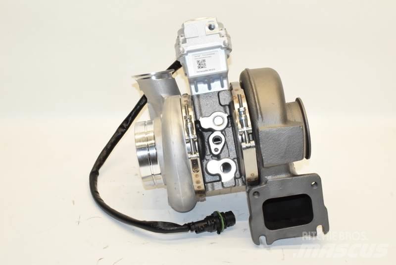 Mack MP7 Коммерческий транспорт - Другие