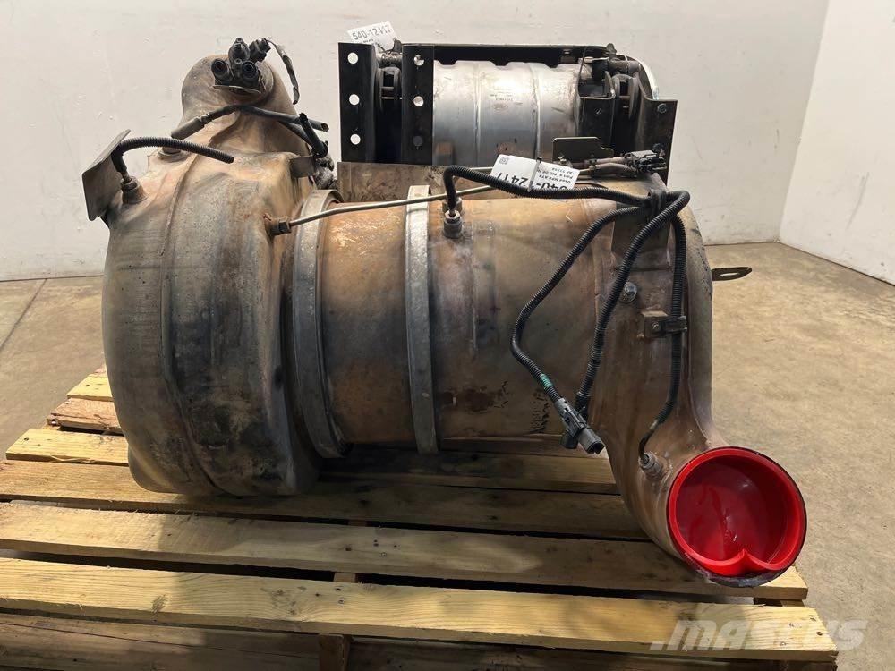 Mack MP8 Коммерческий транспорт - Другие