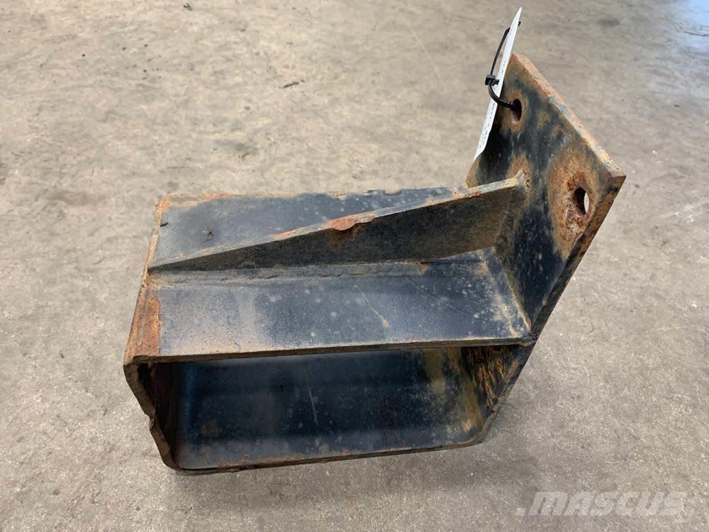 Mack RD680 Коммерческий транспорт - Другие