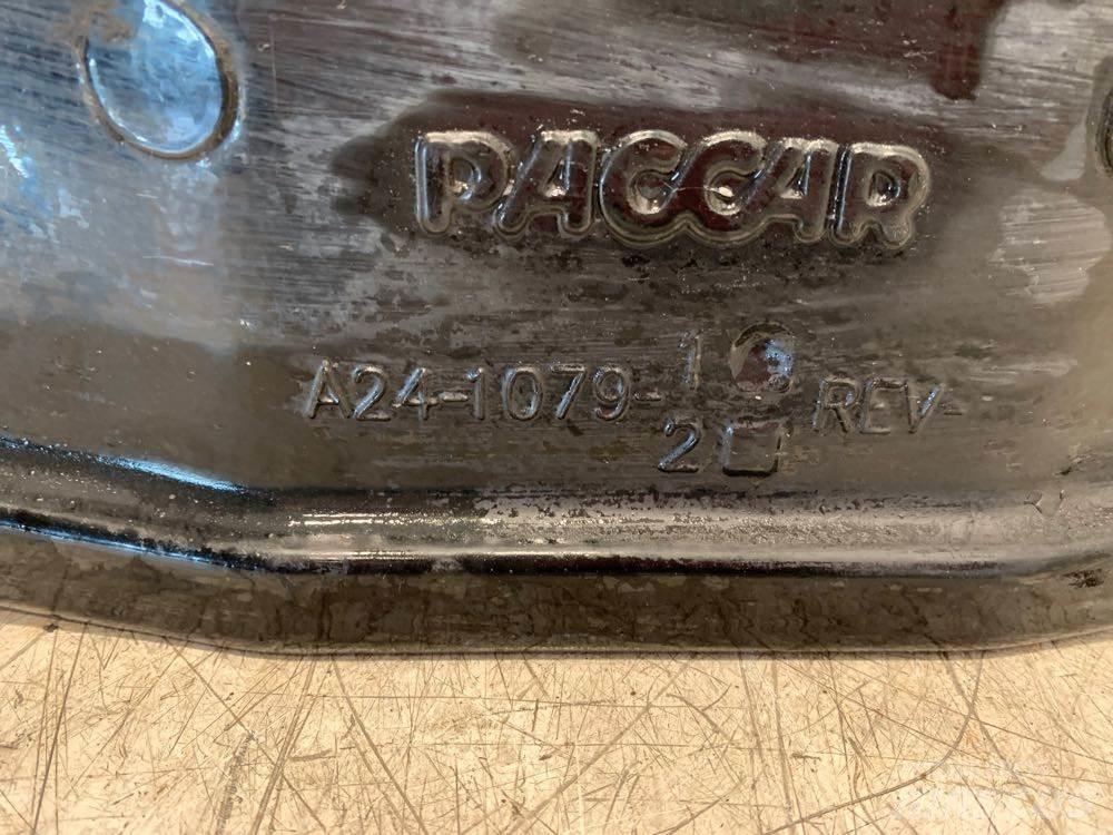 Paccar  Коммерческий транспорт - Другие