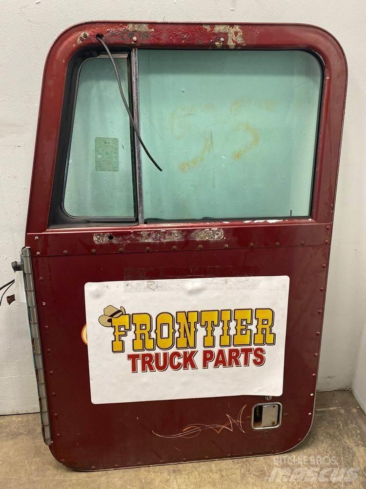 Peterbilt  Коммерческий транспорт - Другие