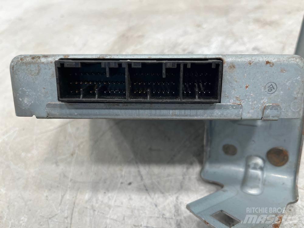 RAM 5500 Коробки передач