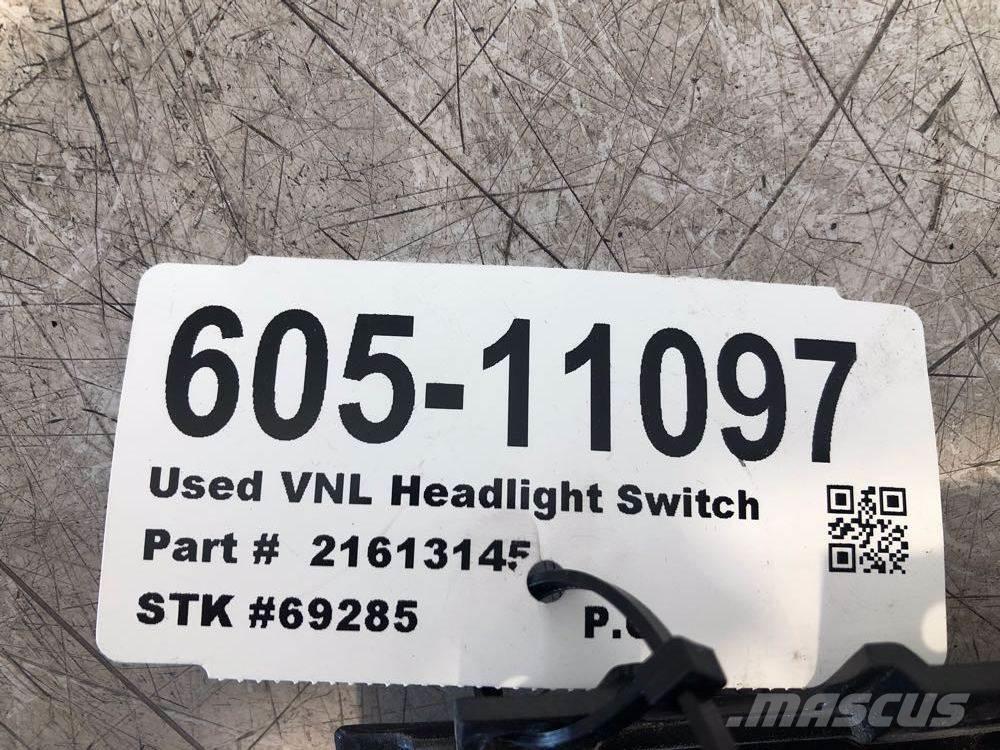 Volvo VNL Электронные блоки