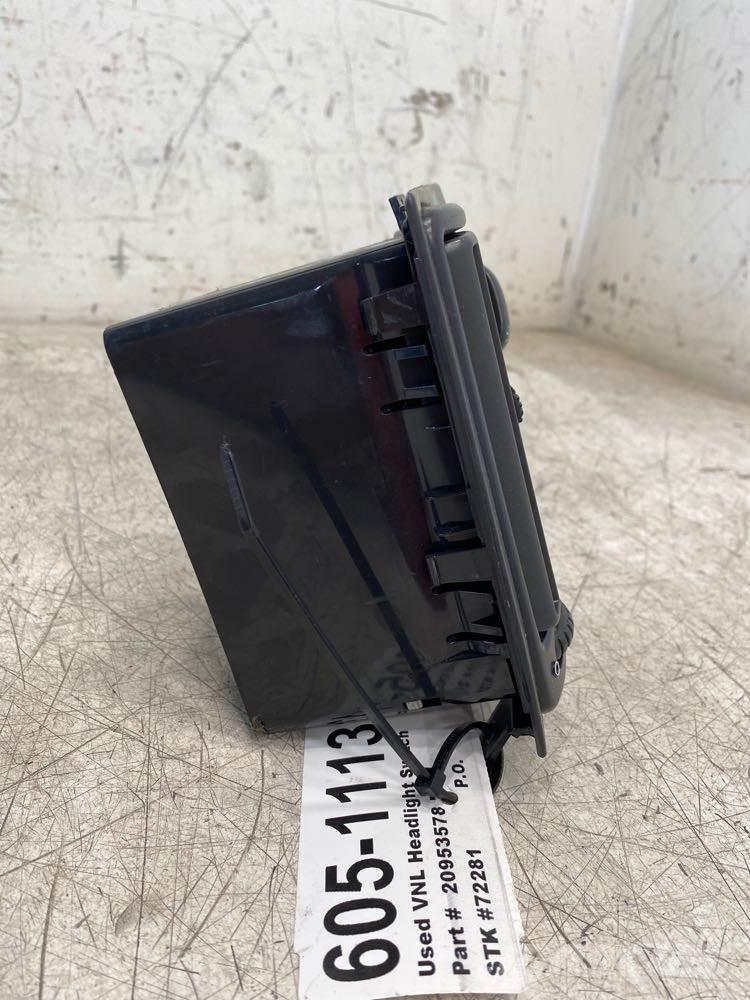 Volvo VNL Электронные блоки